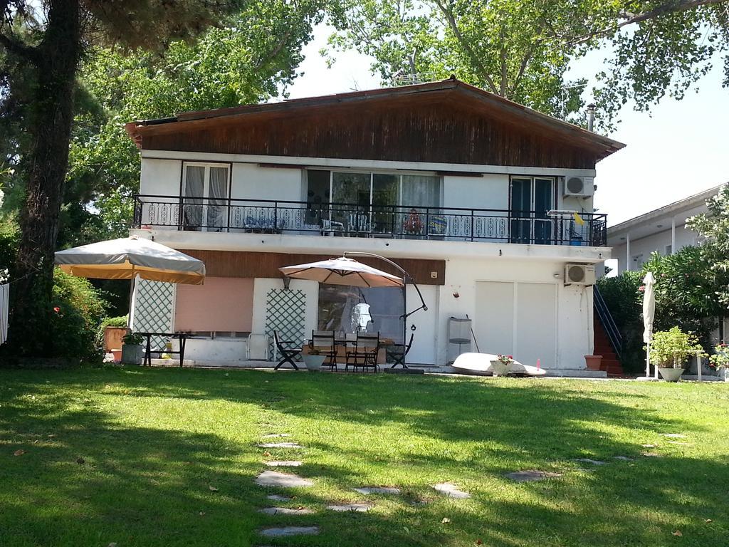Lefka Apartment Hanioti Exterior foto